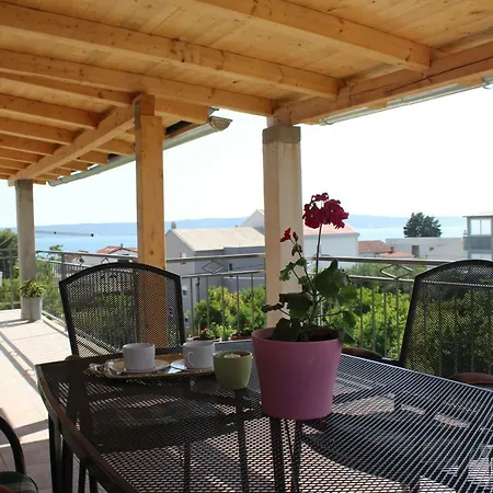 Apartament Rose *