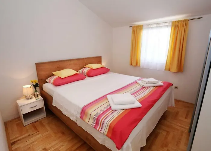 Rose Lejlighed Kaštela